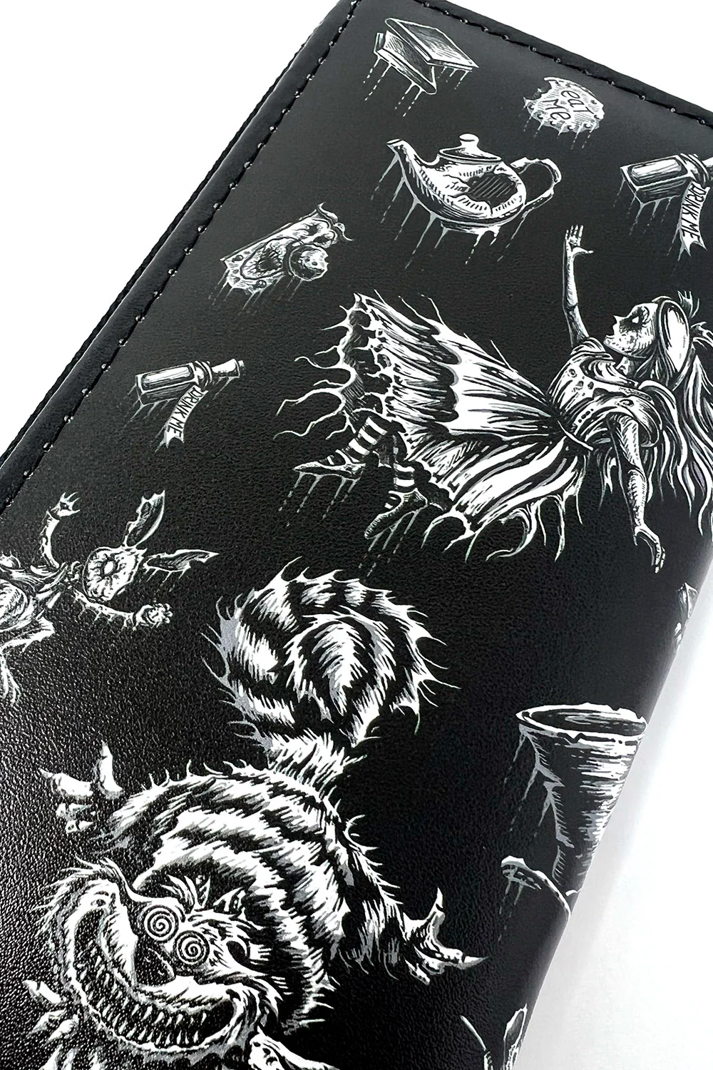 Alice in Wonderland Wallet - Image 2