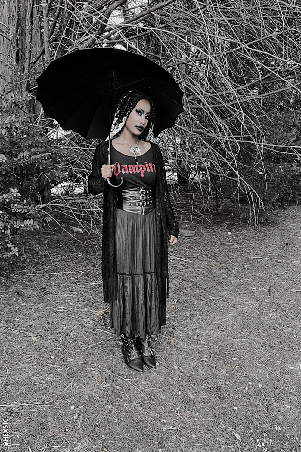 Batwing Pagoda Umbrella [MIDNIGHT BLACK] - Image 19