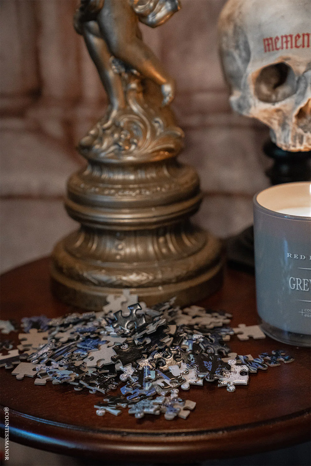 Blue Blood Werewolf Jigsaw Puzzle - Image 3
