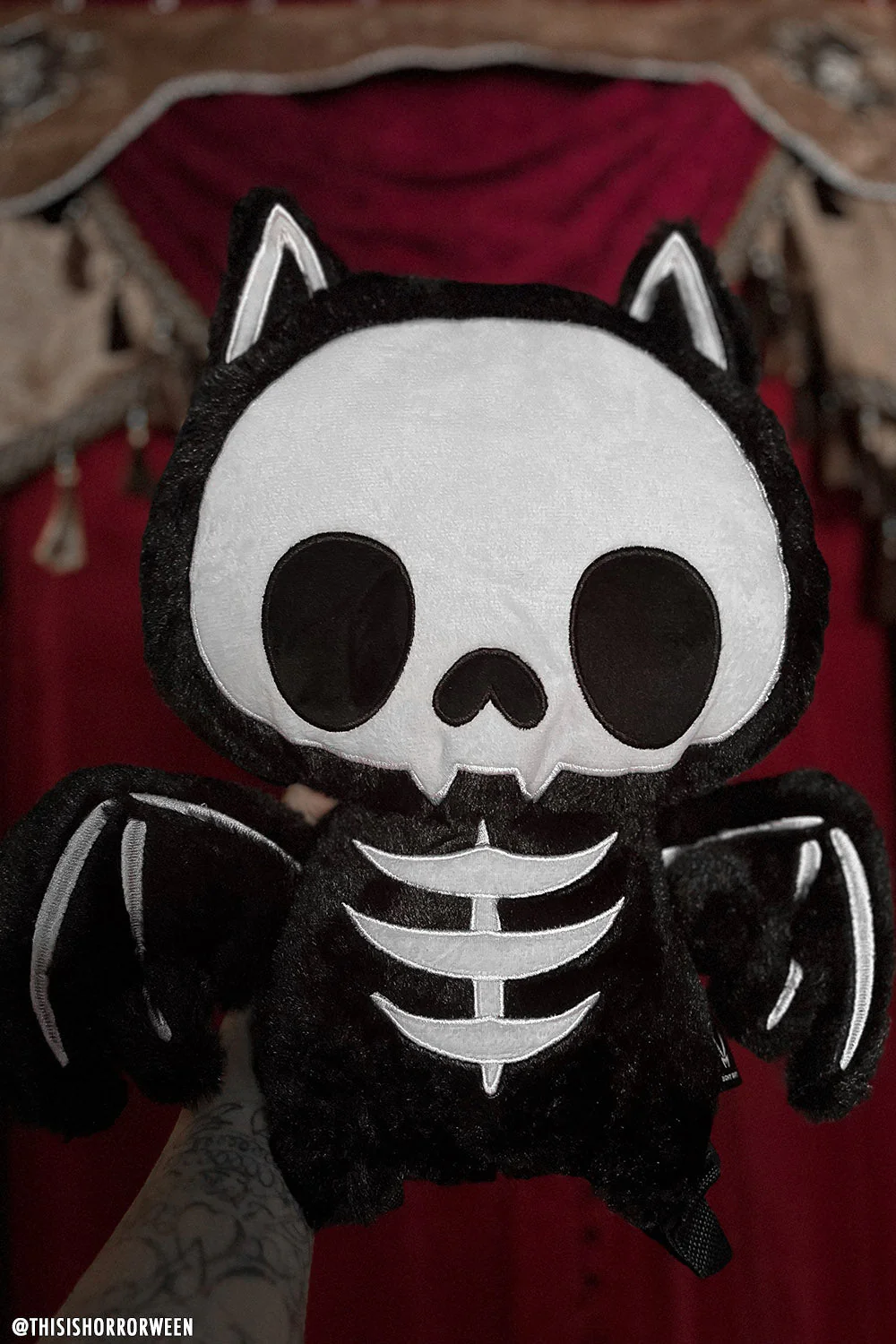 Bony Bat Plush Backpack - Image 4
