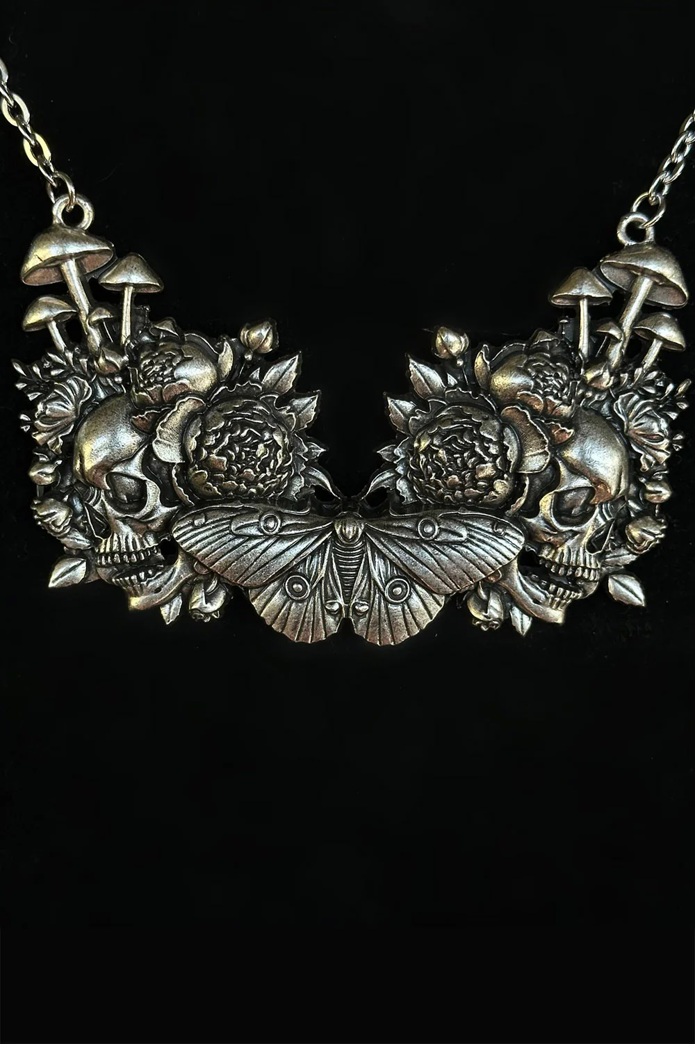 Cemetery Garden: Mushroom Skull Necklace