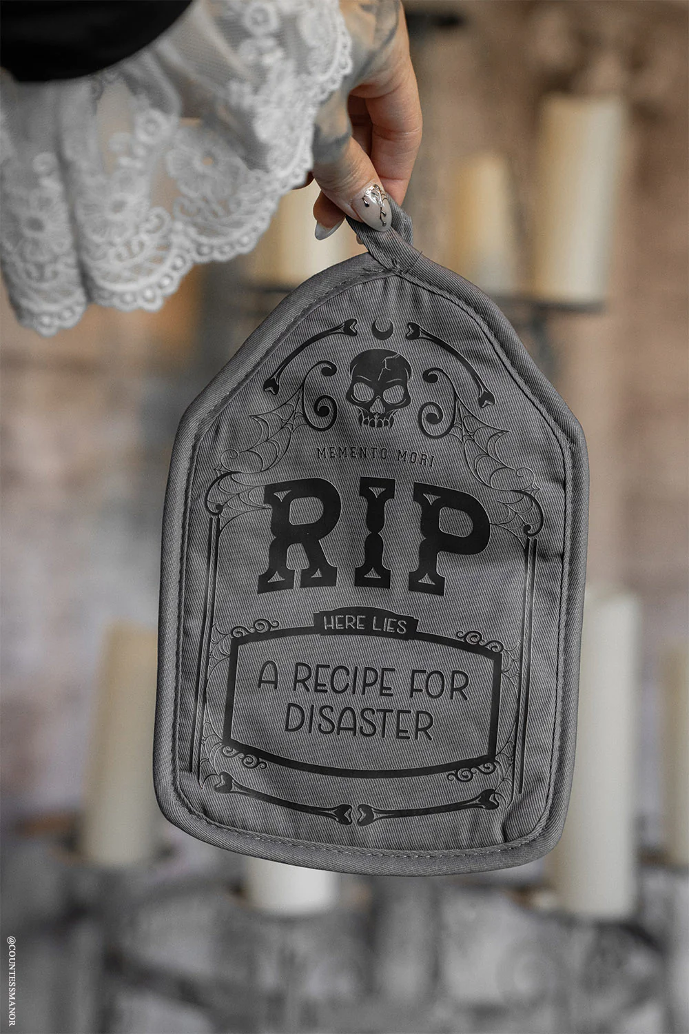 Cemetery Pot Holders Set - Image 3