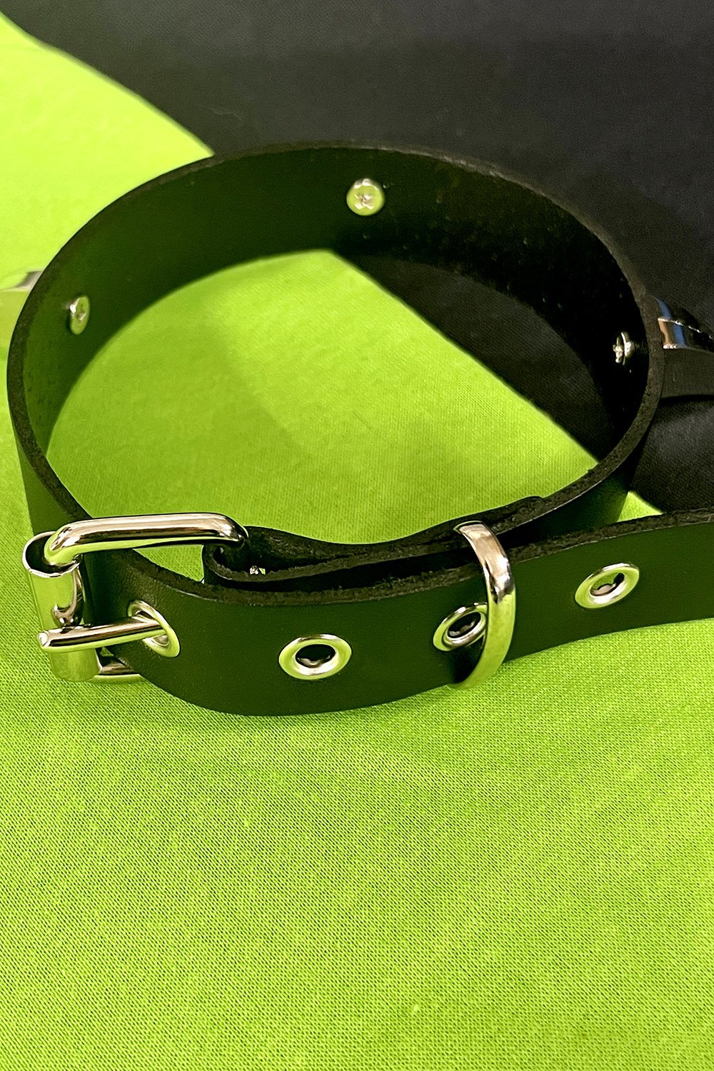 Claws Out Choker [3 Spikes] - Image 3