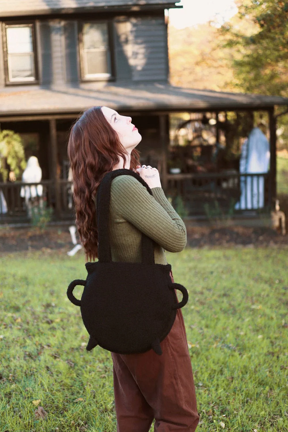 Cozy Cauldron Bag - Image 8