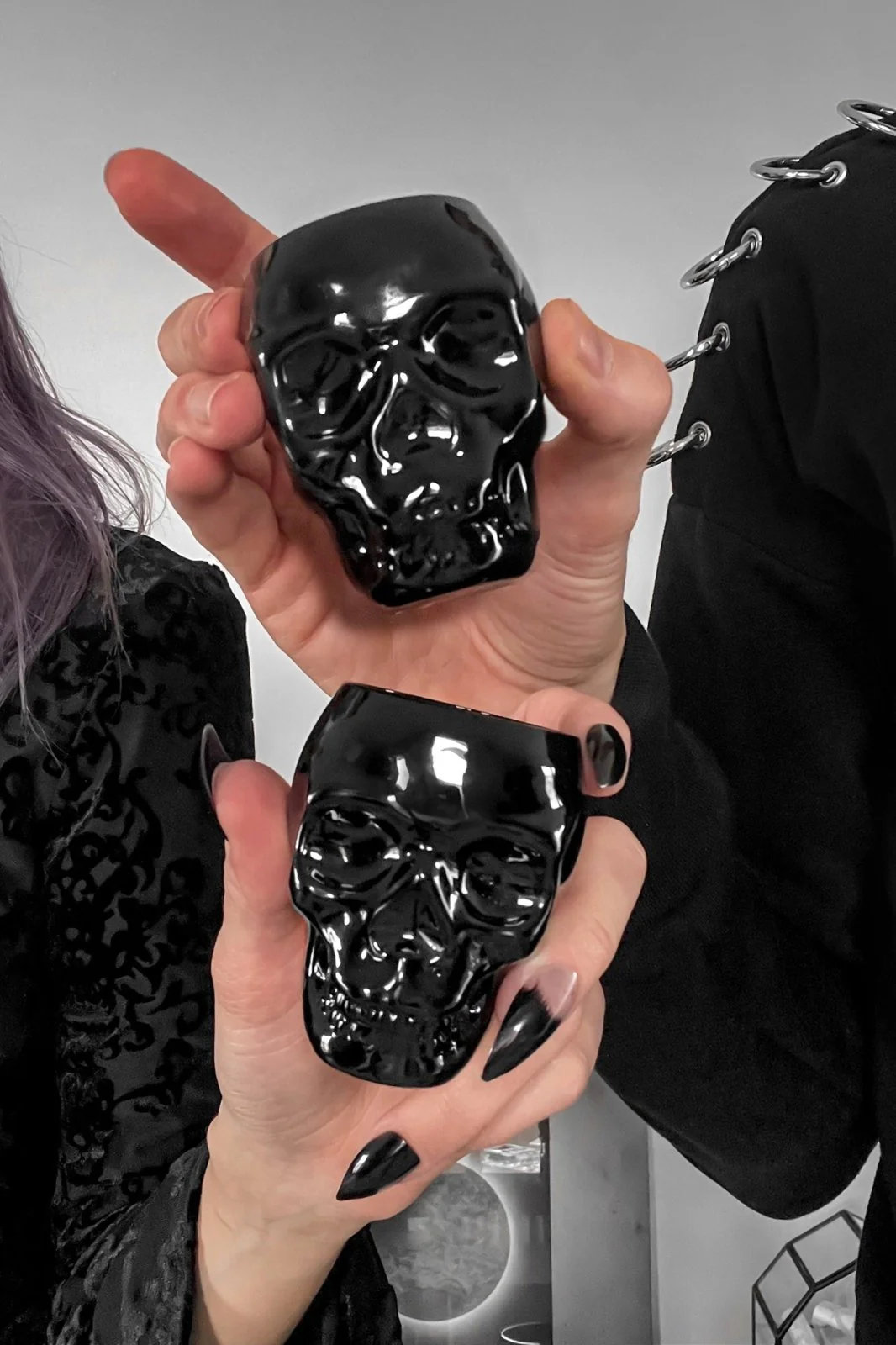 Cranium Shot Glasses [B] - Image 2