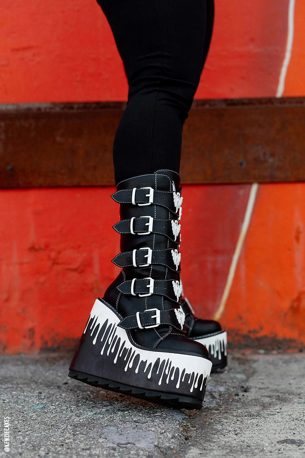 Dune Ghost Platform Boots [BLACK/WHITE] - Image 2