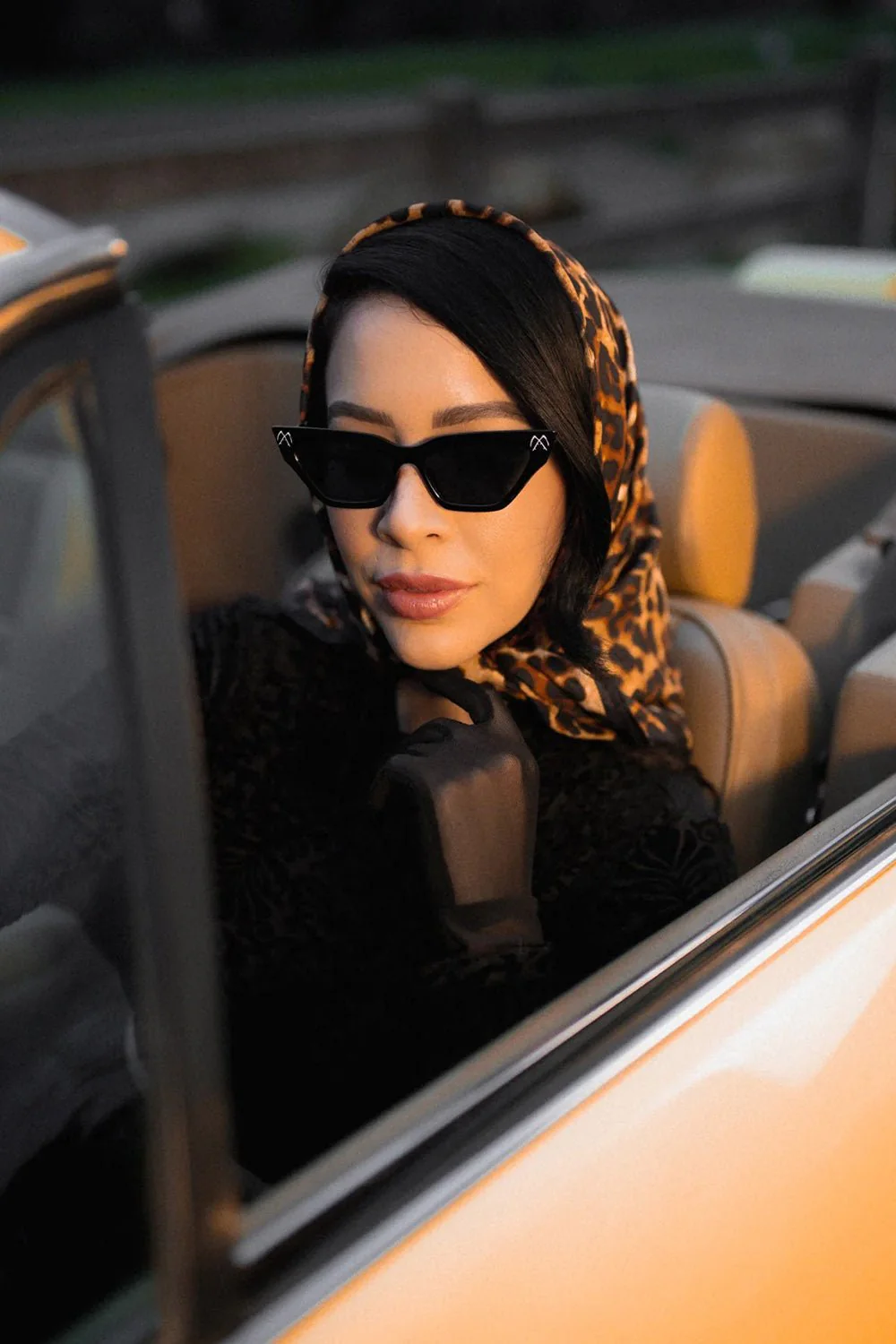 Elvira Sunglasses - Image 4