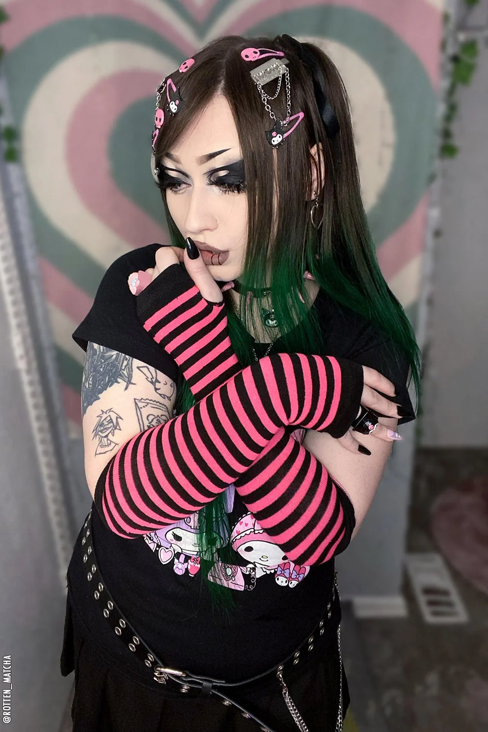 Emo Striped Arm Warmers [Multiple Colors Available] - Image 24