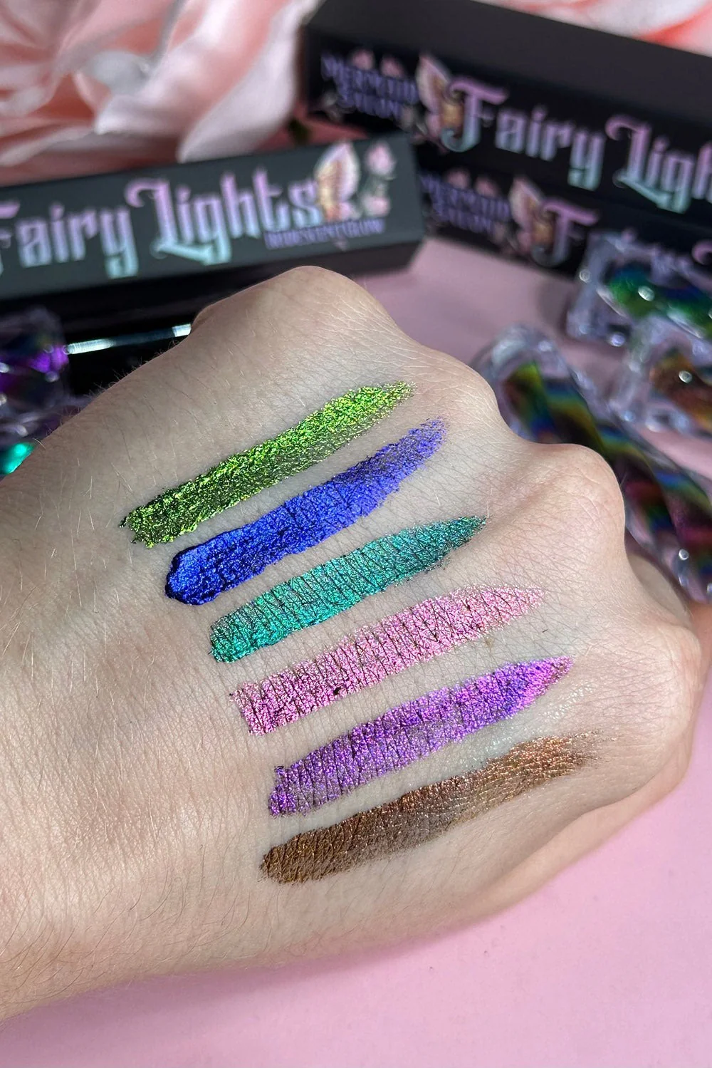 Fairy Lights Iridescent Cream Pigment Highlighter [Dark Horse] - Image 5