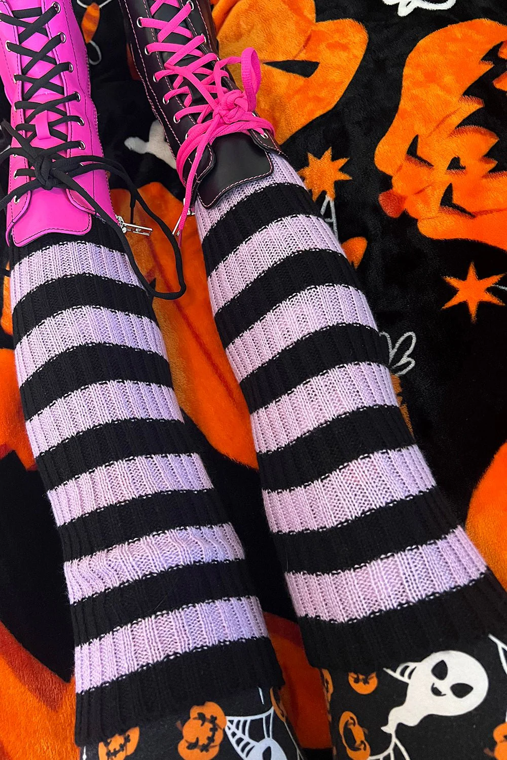 Funeral Flowers Striped Leg Warmers [Black/Purple] - Image 6