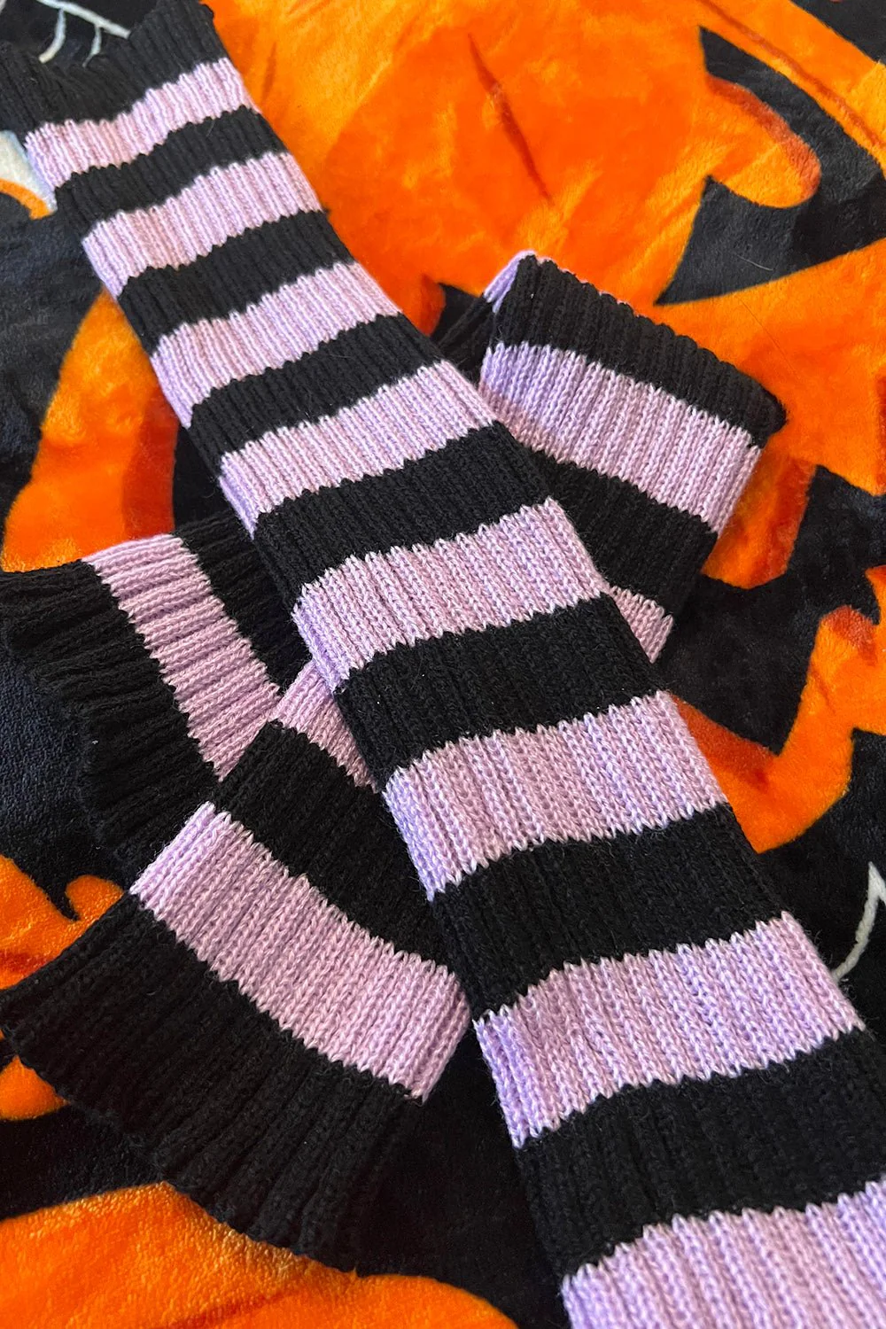 Funeral Flowers Striped Leg Warmers [Black/Purple] - Image 7