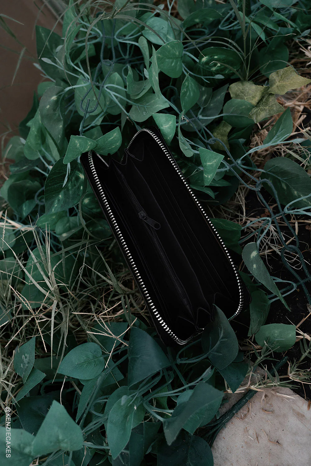 Ghost Love Wallet - Image 3