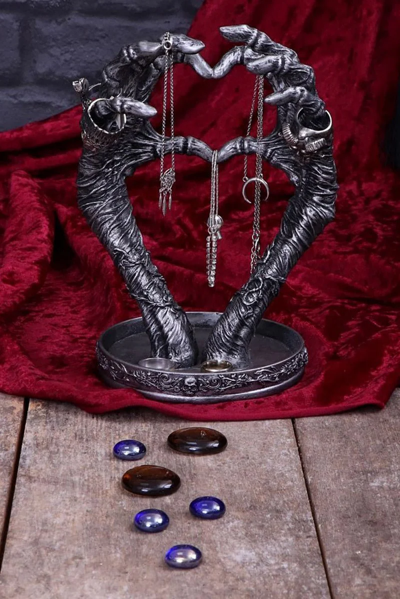 Gothic Mummified Jewellery Holder - Image 6