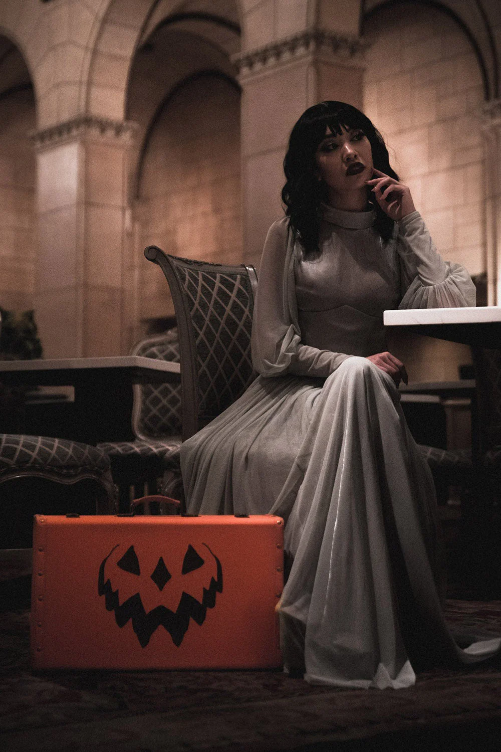 Haunted Hallows Trunk [ORANGE/SPIDERWEBS] - Image 3