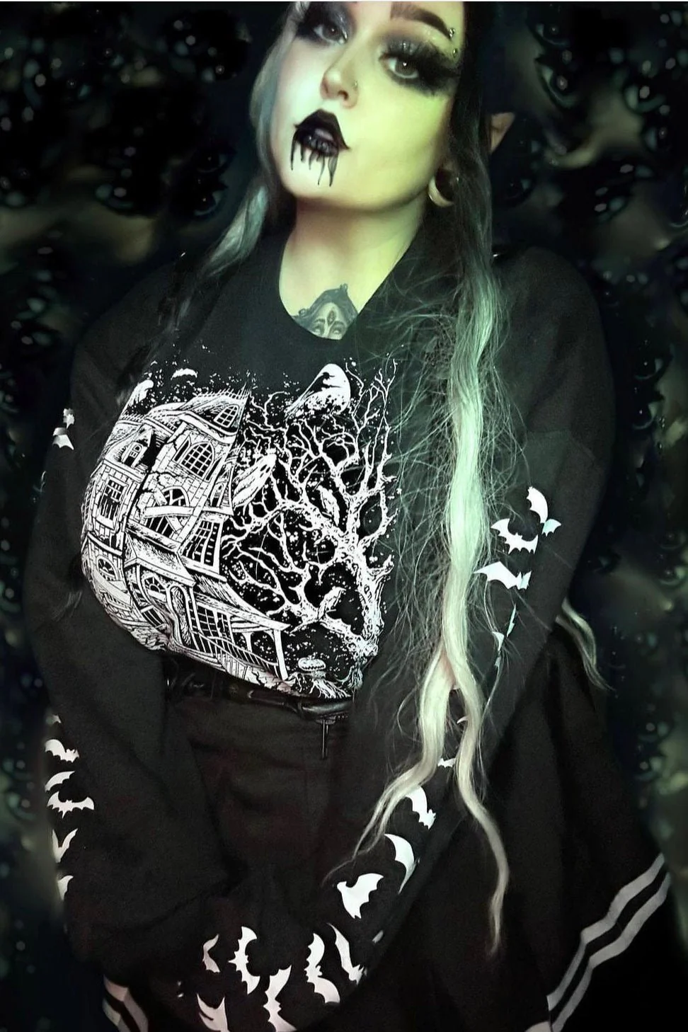 Haunted Mansion Sweatshirt [White] - Image 6