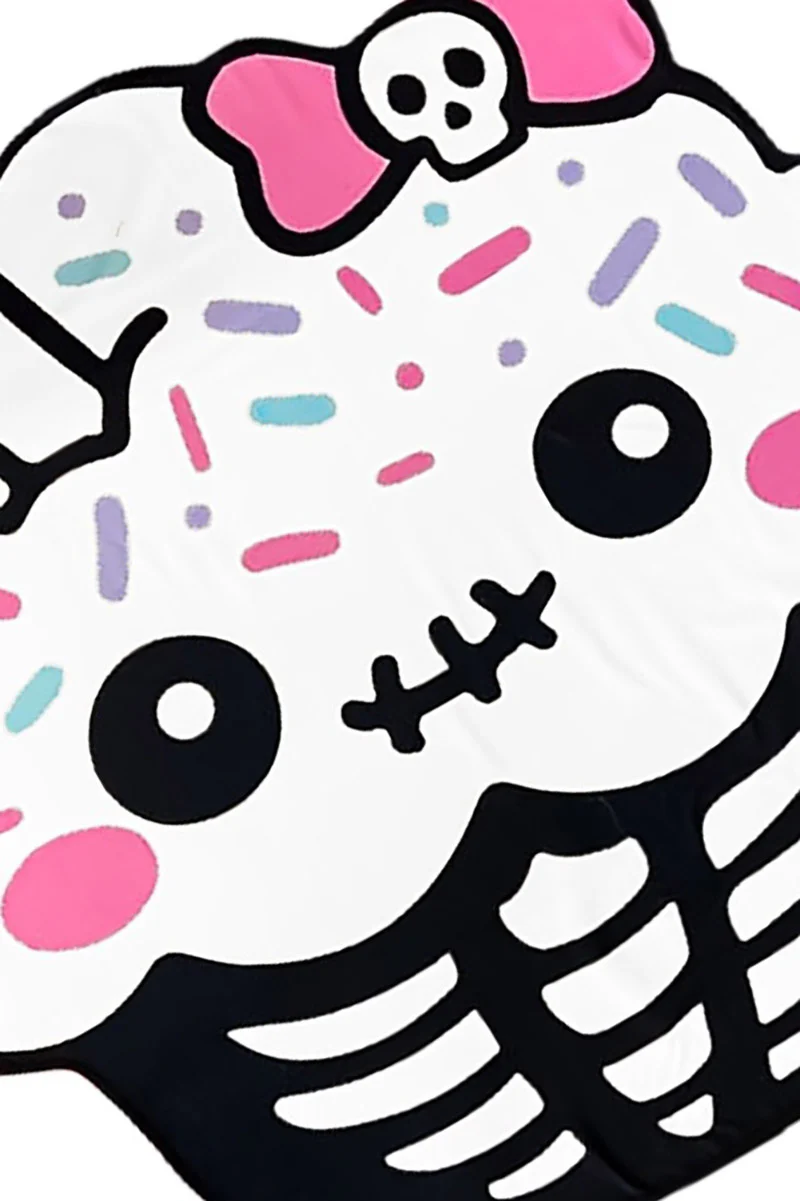 Kawaii Cupcake Shaped Beach Towel - Image 2