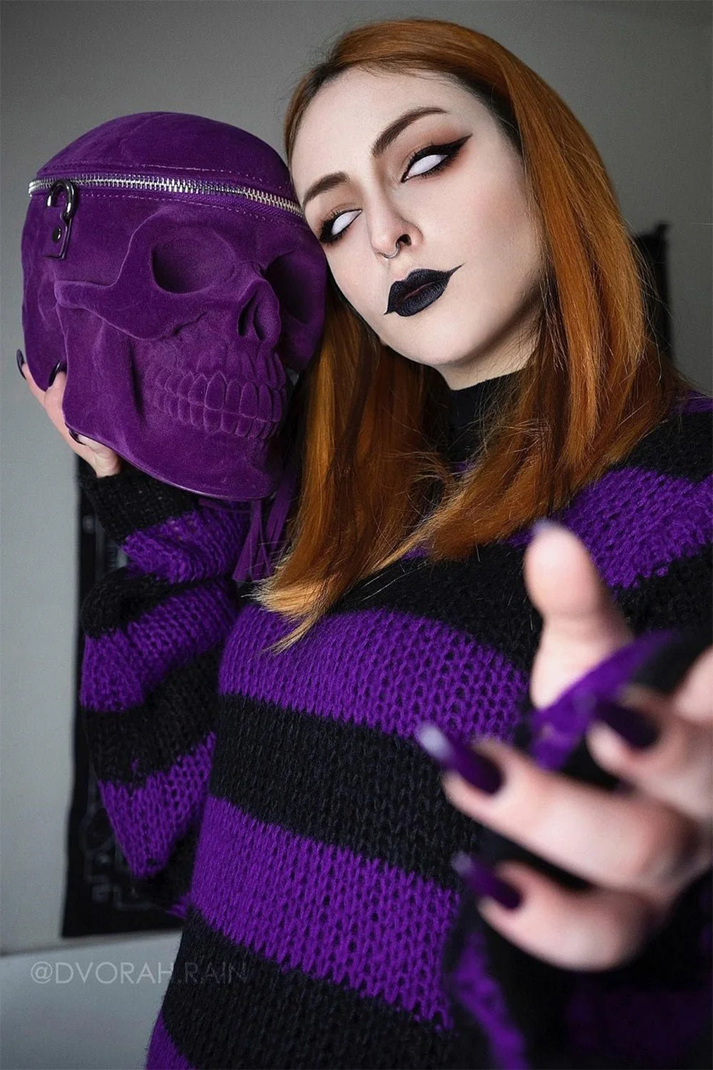 Grave Digger Skull Handbag [Plum Purple] - Image 7