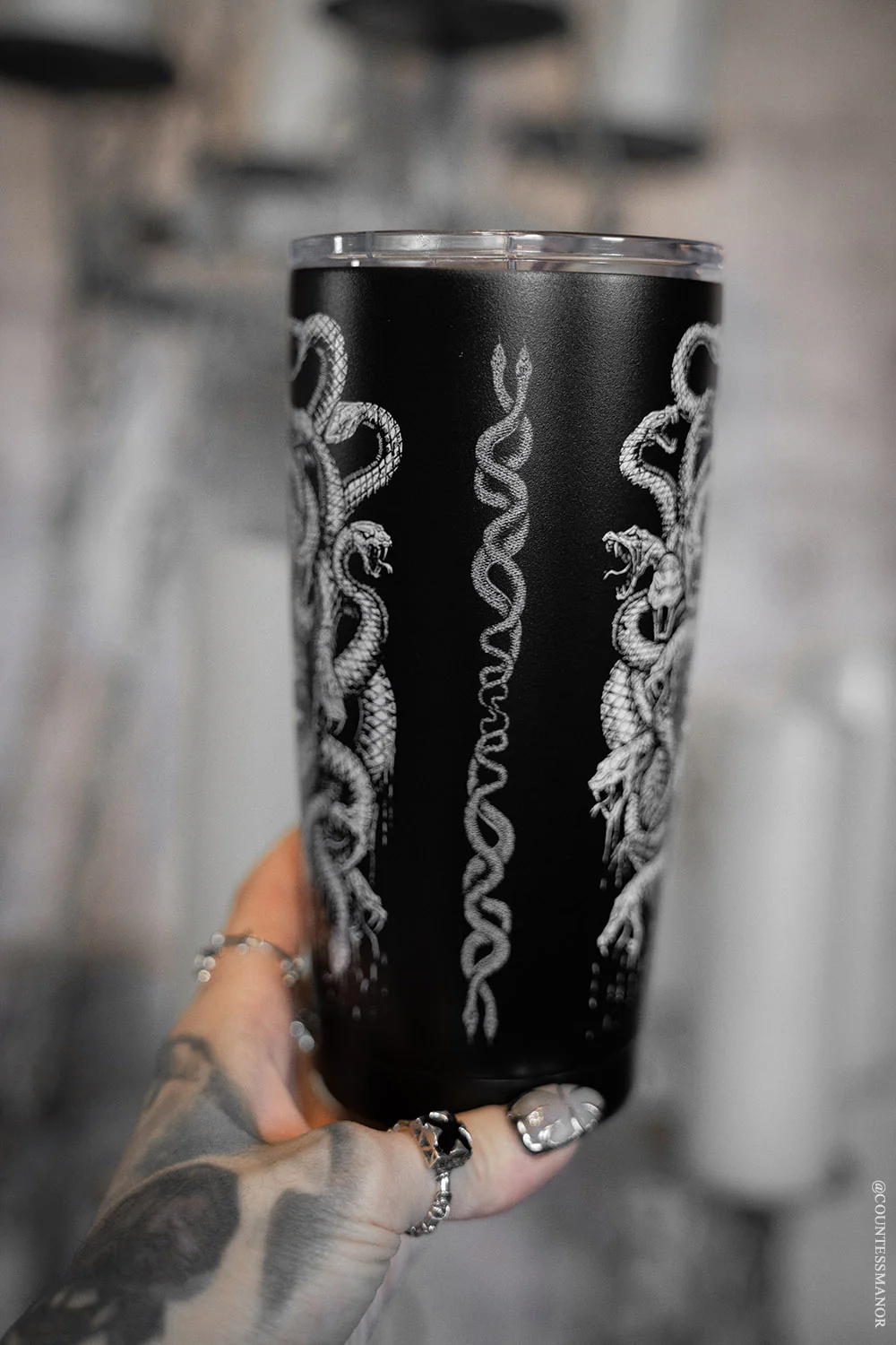 Medusa 20 oz Travel Mug - Image 2