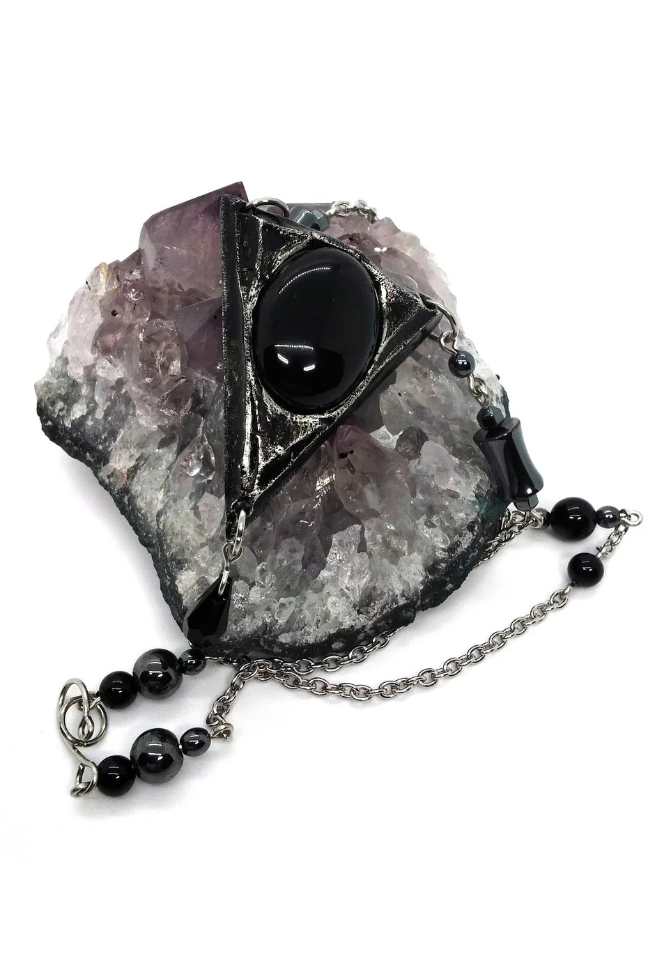 Onyx Triad Necklace - Image 4