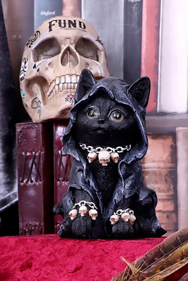 Reaper's Feline Cat Figurine - Image 2