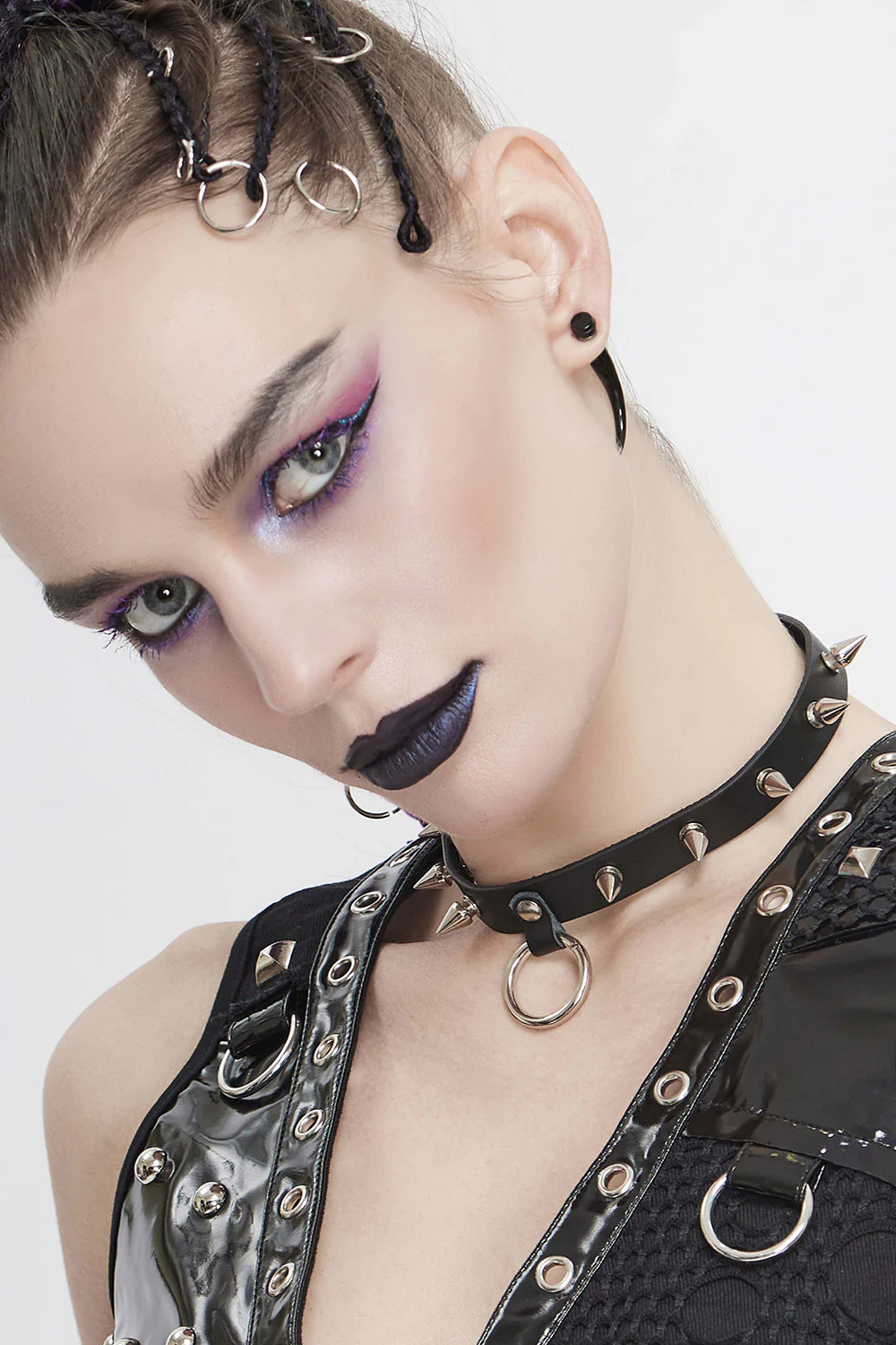 Rivet Spiked O-Ring Choker - Image 2