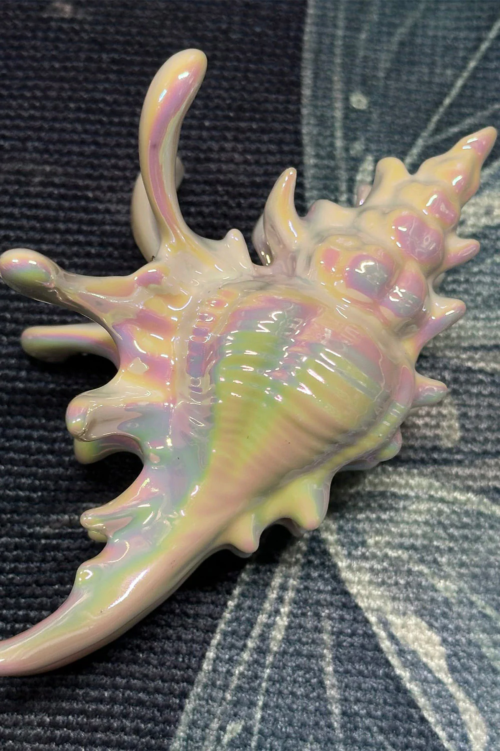 Shelly - Iridescent Shell Hair Clip - Image 5