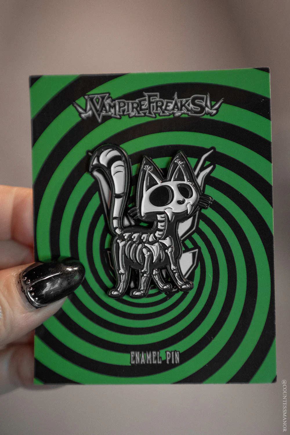Skelekitty Enamel Pin