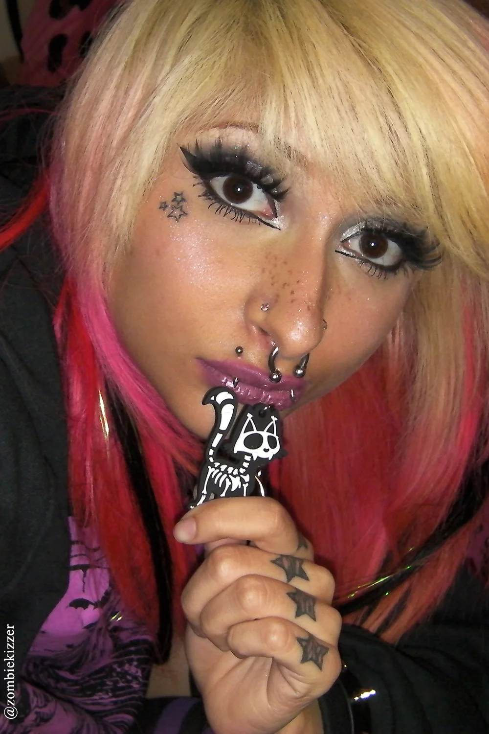 Skelekitty Keychain - Image 3