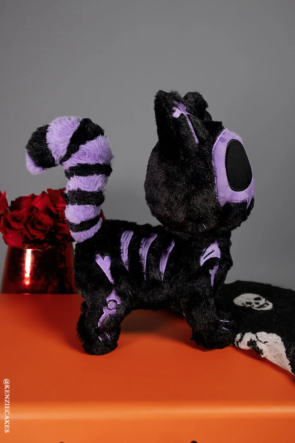 Skelekitty Plush Toy [Purple Bones Limited Edition] - Image 3