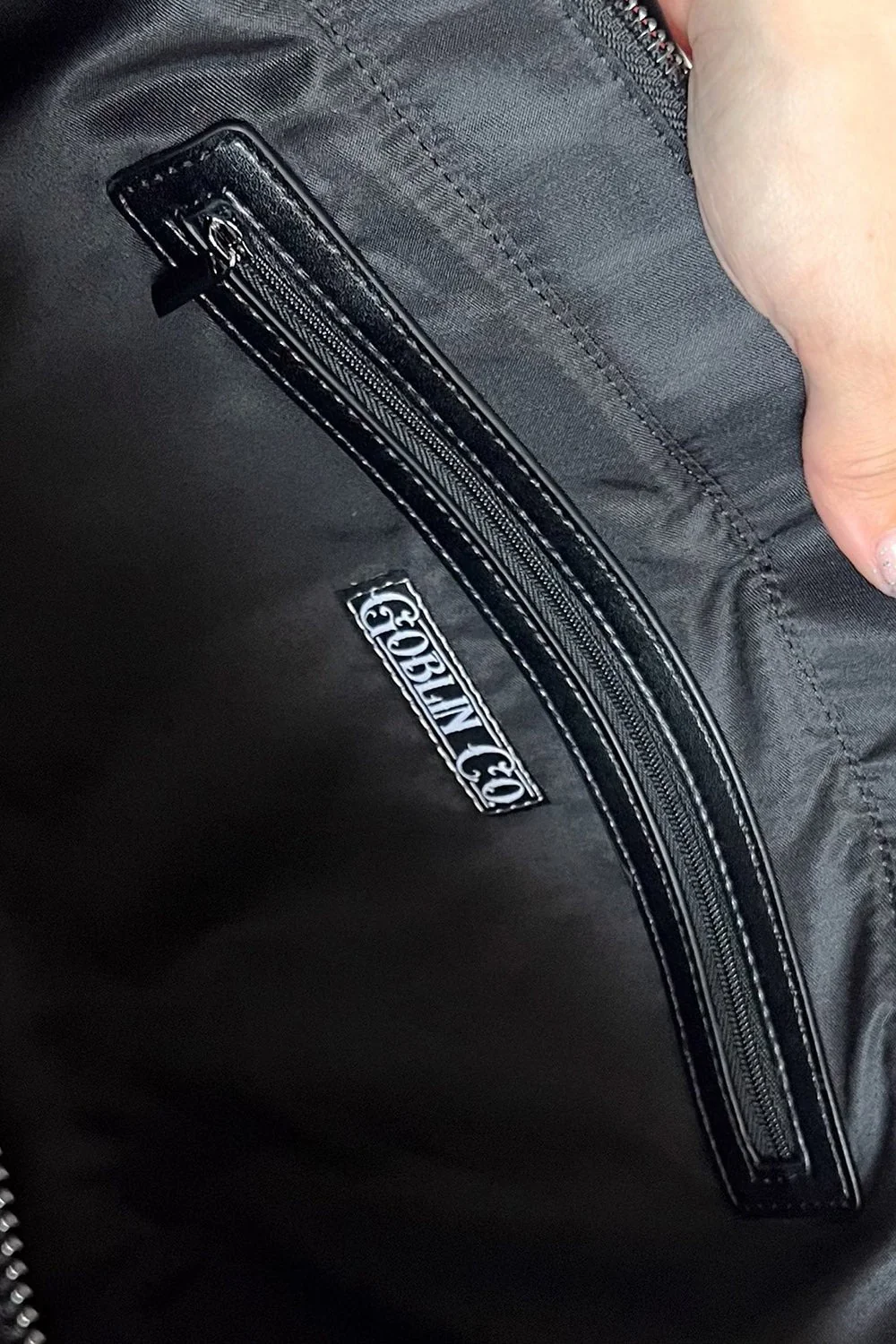 Spiderweb Tote [Black/Black] - Image 3