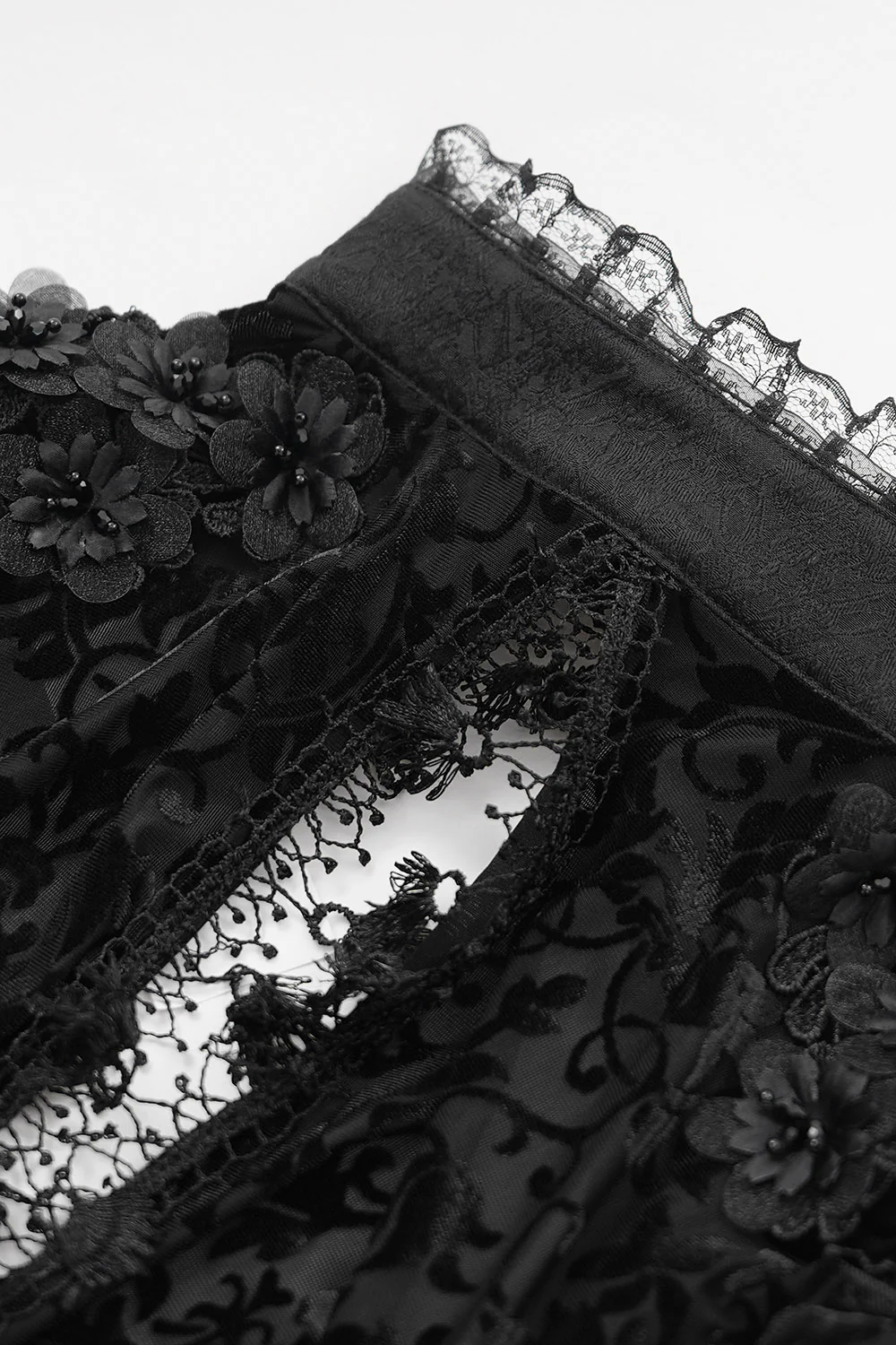 The Bewitching Backless Bolero - Image 8
