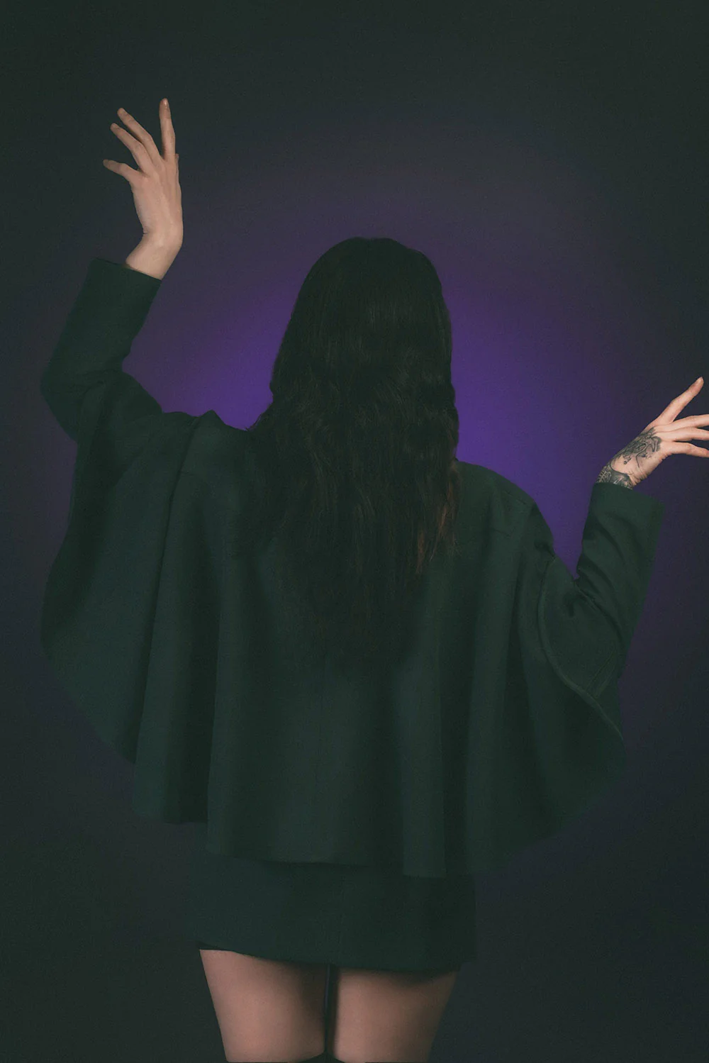 The Ghost Host Caped Coat [GREEN] - Image 10