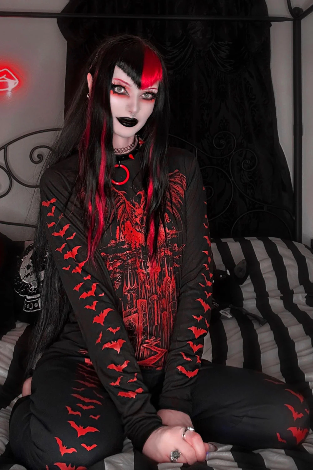 Vampire Castle T-shirt [BLOOD RED] - Image 15