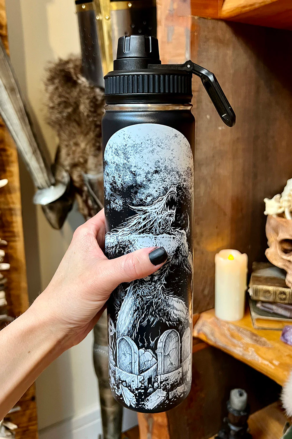 Werewolf 24 Oz Water Bottle Tumbler - Image 3