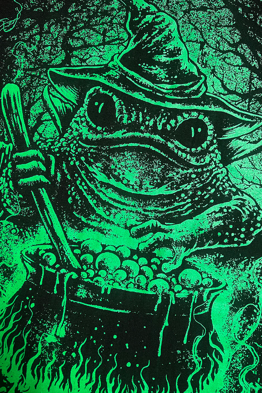 Witch Toad T-shirt - Image 3